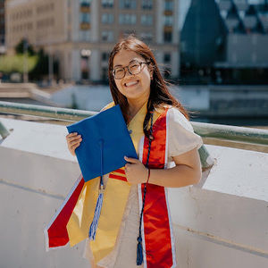 Meet your Posher, Cindy